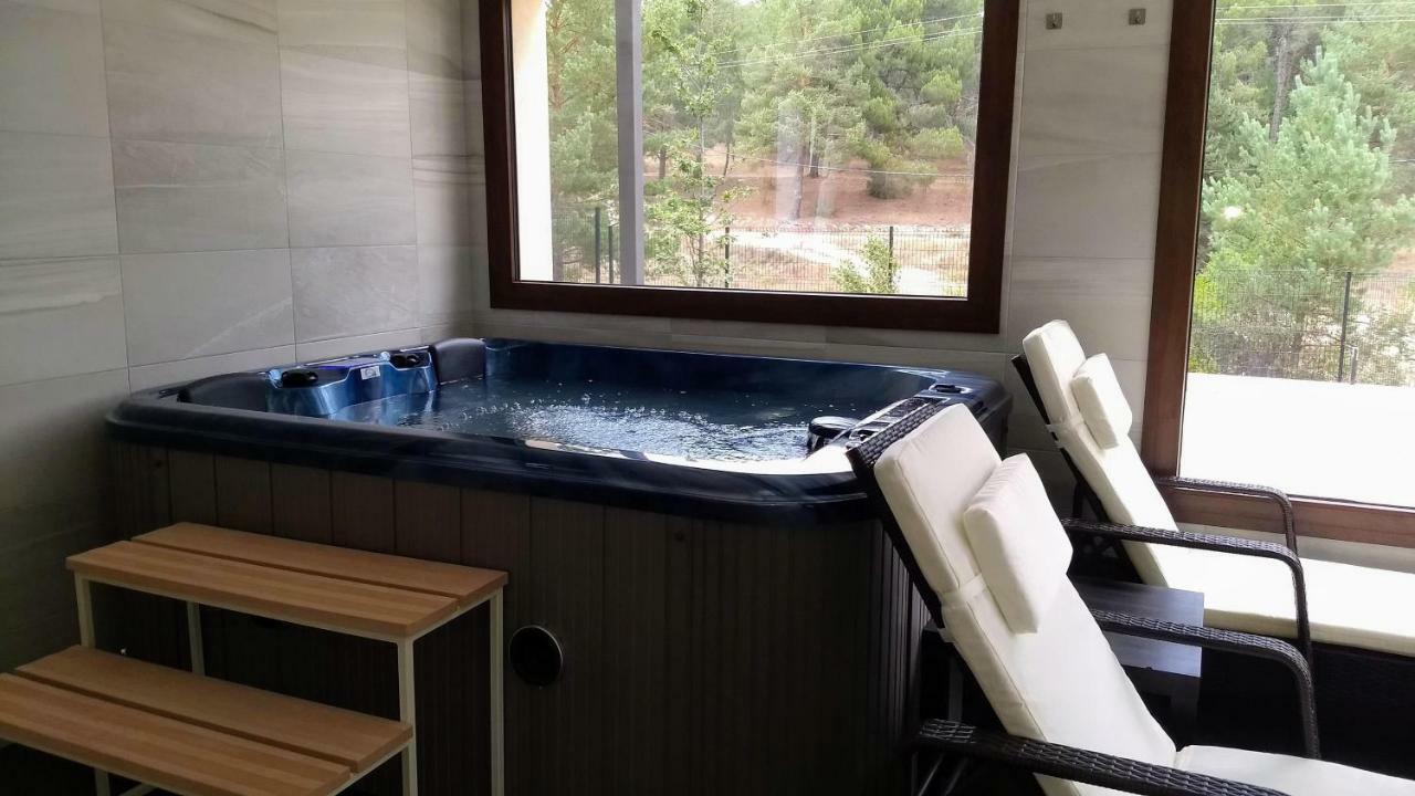 Hotel Rural El Nido De Pinares نافالينو المظهر الخارجي الصورة